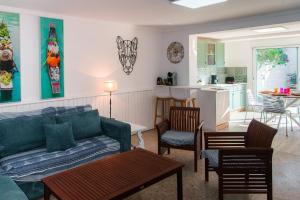 WELCS CASA ADOSADA 313 EMP con jardin privado