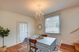 Walk to Everything! Historic Billings Home with Deck