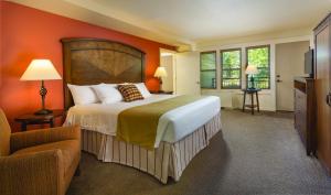 Two-Bedroom Suite room in Seventh Mountain Resort