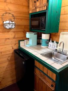 Fancy Fireflies Cabin