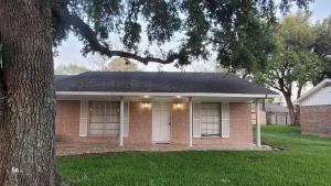 Hallowed Hollow Villa