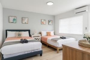 Dania Beach 1BR | Steps to Ocean + Parking