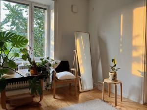 Top-Floor Apartment in Trendy Kallio