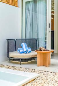 Sunny 1BR mezzanine Villa Nomi with Private Pool in Bingin -Bali