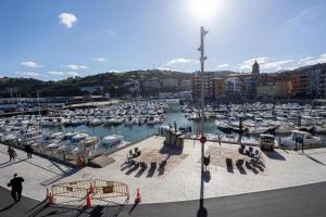 PORTU Zarra Bermeo