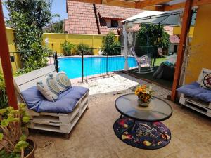 casa con piscina hermosa Viña