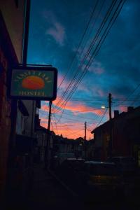 Sunset Lake hostel