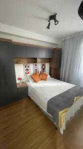 Apartamento próximo a 25 de março