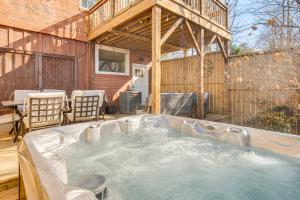 Private Hot Tub, Steps to Main St Saluda Retreat