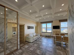 Дельмар Люкс Вип 3 кв видовая