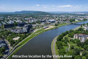 Lovely Apartment by the Vistula River Wawel Castle view Swimming Pool Sauna Gym Parking