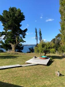 Cabaña con tinaja y vista al mar - Huellas de Pato, Puerto Montt