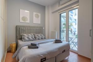 Acropolis walking distance apartment