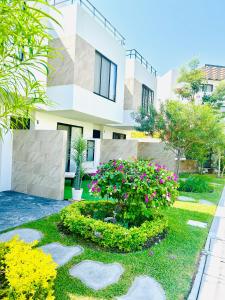 A pie de Alberca, Parking, Llegada Autonoma, Duermen 12, Pet FRIENDLY