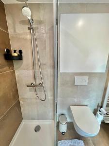 Chic & Bright near Montgomery