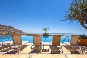 Casa Catalina Puerta Cortes with Beach Club Access