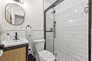 Bright 3BR Harlem Home w In-Unit Laundry