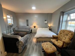 Central Spacious Apartment - 2 Beds - 3 Min Walk to City Centre