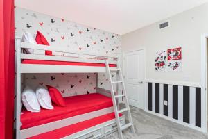 Lake view Near Disney Resort w Lazy River 108