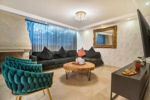 Spacious Polanco Home with Patio Ideal for Groups