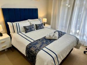 Luxurious Condo in Fourways - A Hotel Experience with a Personal Touch
