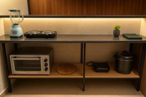 Luxury Industrial Vault, Wifi, Washer & Dryer, 5 rooms