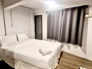 xx Znap Yaowarat - MRT Wat Mangkon