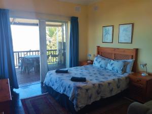 All the Tides - Hi Tide