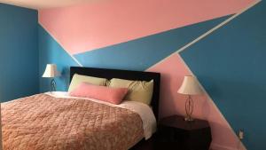 4 Bedroom Vacation House With Pikes Peak view Pet-friendly