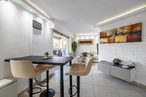 Apt with terrace and sea view 2min from the beach