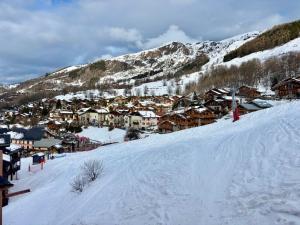 Cocon luxueux Le Cristal, pied de pistes, 10 couchages