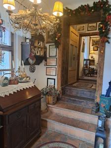 Casa Cositorarului Boutique Pension