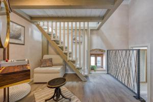 Foska Country Home with Pool - Happy Rentals