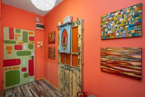 Life in Colours - Artistic 1BD Apartment