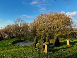 Hill House - Stylish 5 Bed Country House