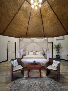 The Palms - Seraya Shores Retreat Bali