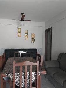 Casa para 6 pessoas em Bombinhas-SC - Temporada