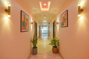 FabHotel Sri Balaji Grand