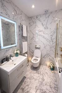 Amazing 3 bedroom flat with Garden