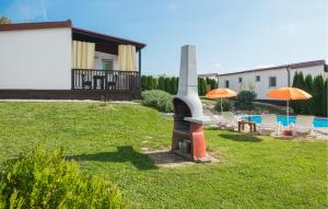 Amazing Home In Tinjan