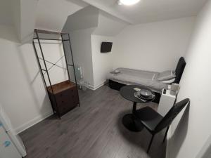 Tredegar Arms Budget Guesthouse For WalkersCyclistsContractorsTraveler