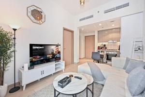 Bloomfields Cozy 1BR Azizi Riveria 47