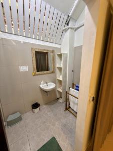 2-bedroom villa with pool, 3 beds, 6 people max possible