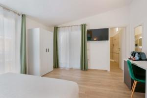 Admayora Guest House img83