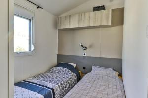 Mobil-home dans parc résidentiel