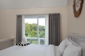 Pangkung Room Studio Uluwatu 1