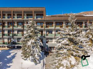 Hotiday Sestriere Ski Run