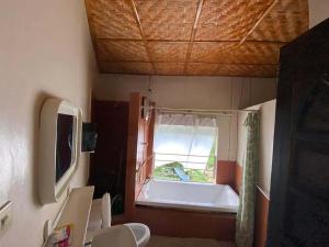 Pulangbato Falls Mountain Resort