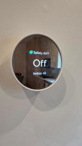 Modern Studio with Kitchen Parking Near Beverly Hills and Culver City