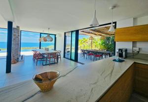 Contemporary Villa With Sea View